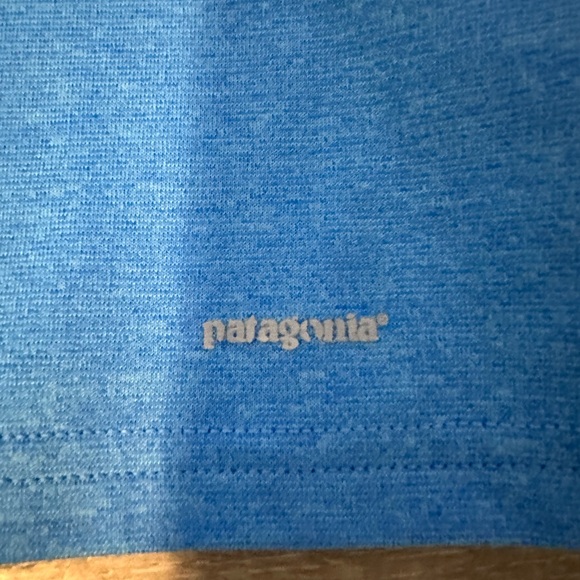 Patagonia Women Medium Capilene Long Sleeve Mock Neck Pullover 1/4 Zip Sweater - Picture 10 of 13